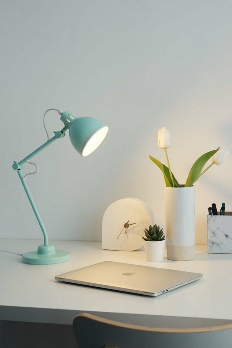 Bild 1 von Pauleen Tischleuchte True Buddy, ohne Leuchtmittel, max. 25W E14, Softgrün, 230V, Metall, Grün