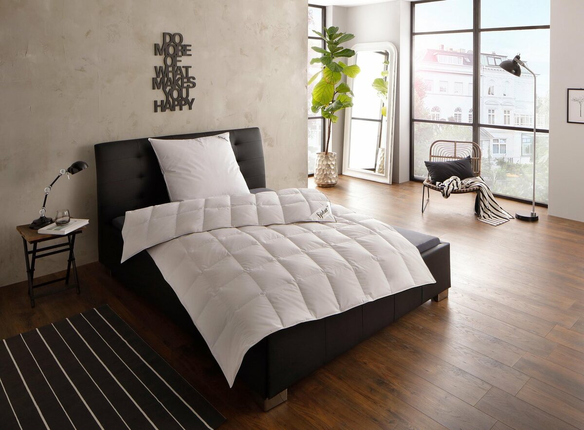 Bild 1 von Daunenbettdecke, Felix, fjödur, Füllung: 90% Daunen, 10%Federn, Bezug: 100% Baumwolle, Bettdecke in 135x200 cm und weiteren Größen, für Sommer oder Winter, Weiß