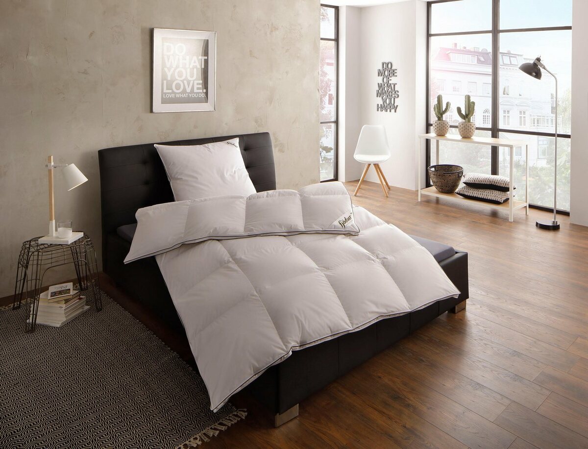 Bild 1 von Daunenbettdecke, Felix, fjödur, Füllung: 90% Daunen, 10%Federn, Bezug: 100% Baumwolle, Bettdecke in 135x200 cm und weiteren Größen, für Sommer oder Winter, Weiß