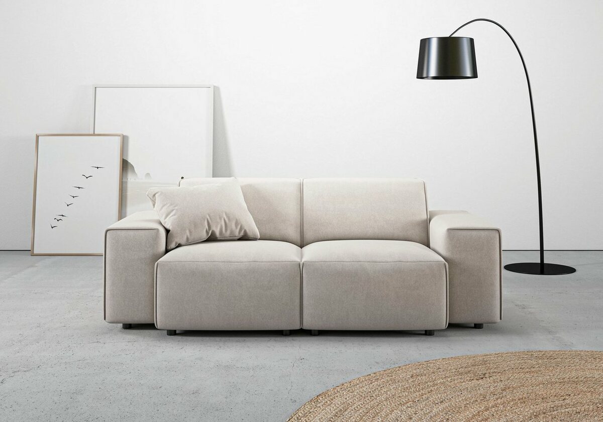 Bild 1 von Andas 2-Sitzer Glimminge, besondere Kedernähte, auch in Breitcord + Easy care-Bezug, Zierkissen, Beige