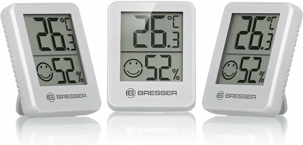 Bild 1 von Bresser 3er Set Thermometer Hygrometer - Digitales Raumthermometer für Kontrolle Innenraum Luftfeuchtigkeit, Kühlschrankgeeignet, Wandmontage und Magnet, Schimmelvorbeugung - Indikator Smiley, Weiß