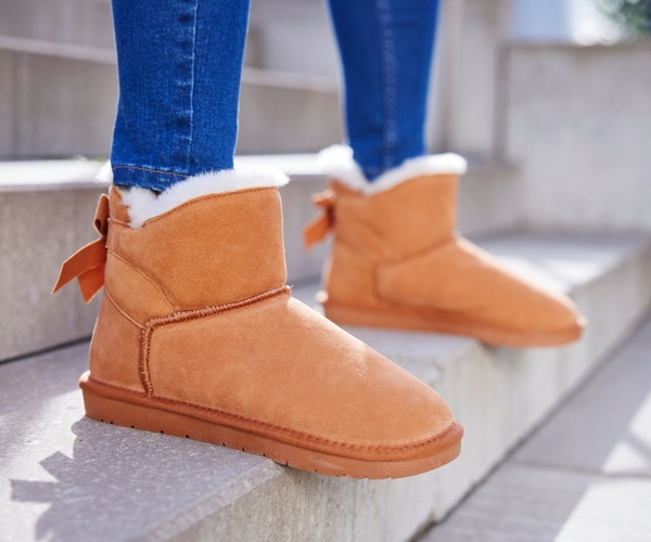 Bild 4 von UP2FASHION Damen Lammfellboots