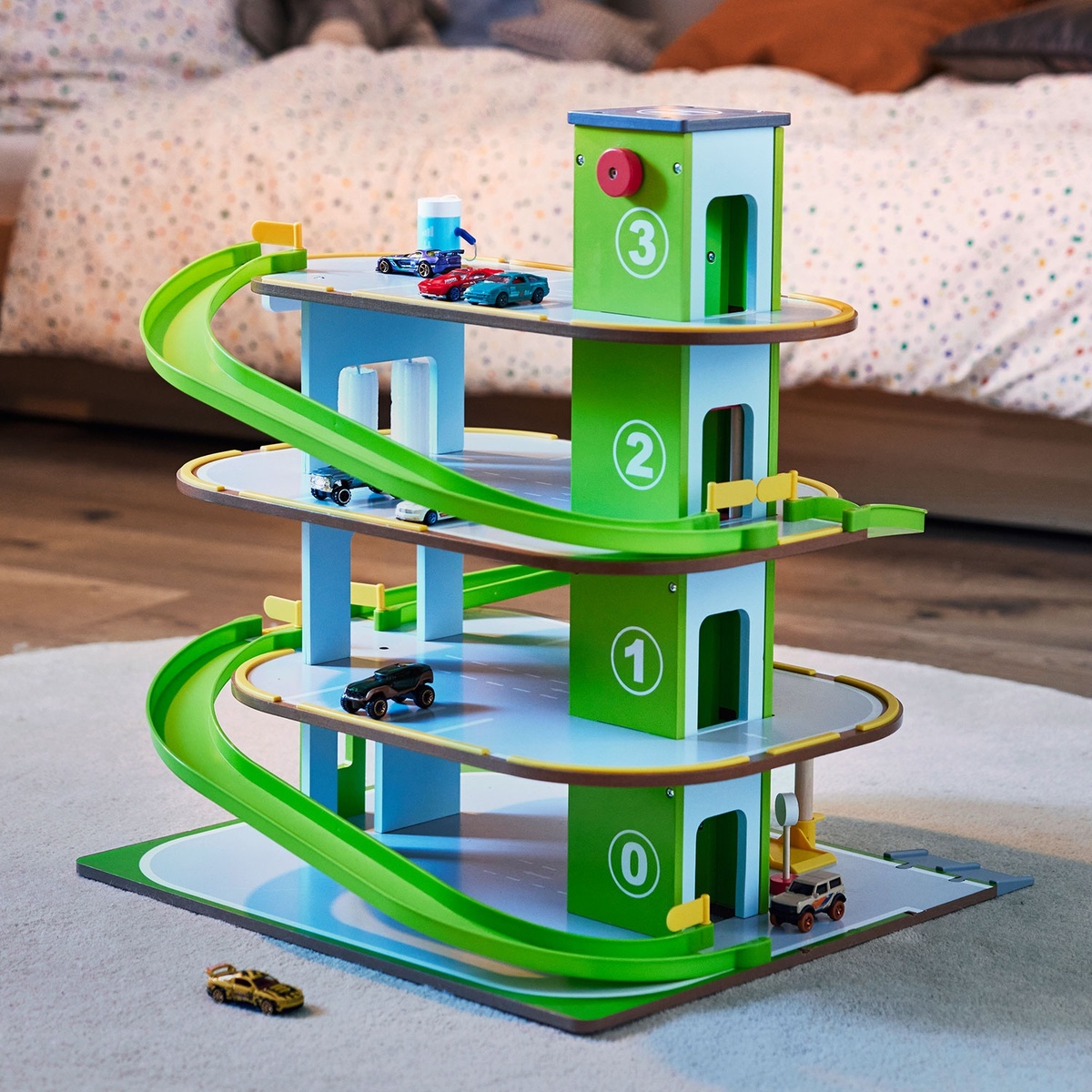 Bild 2 von PLAYLAND Holz-Parkhaus