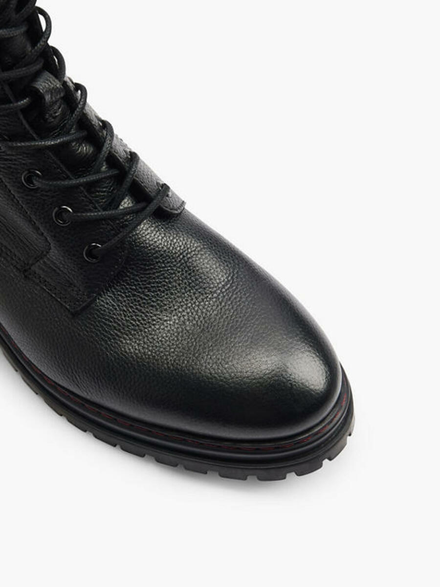 Bild 2 von Bench Schnürboots