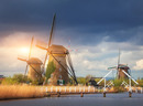 Bild 1 von Papermoon Fototapete "Windmills Kinderdijk Sunset"