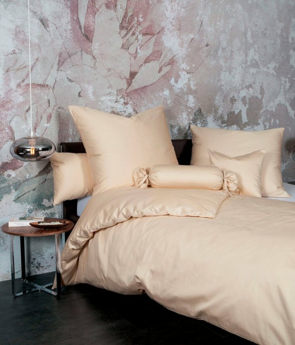 Bild 1 von Bettwäsche Colors 31001 in Gr. 135x200, 155x220 oder 200x200 cm, 100% Baumwolle, Janine, Mako-Satin, 2 teilig, feinfädige uni Bettwäsche für alle Jahreszeiten, Markenreißverschluss, Beige