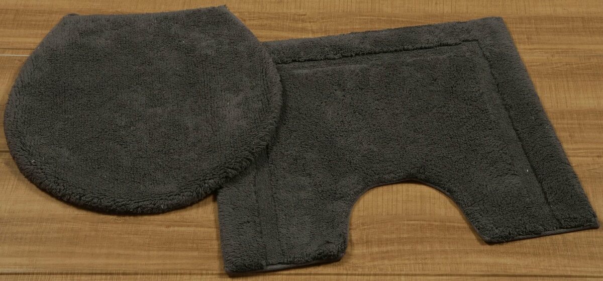 Bild 1 von Badematte Weida Leonique, Höhe 14 mm, fußbodenheizungsgeeignet, schnell trocknend, strapazierfähig, Baumwolle, Badteppich, einfarbige Badematten aus recycelter Baumwolle mit Bordüre, Grau