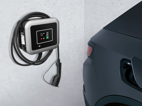 Bild 2 von ULTIMATE SPEED® Wallbox »USWB 22 A2«, 22 kW mit mobiler Ladestation »USML 3.7 B2«