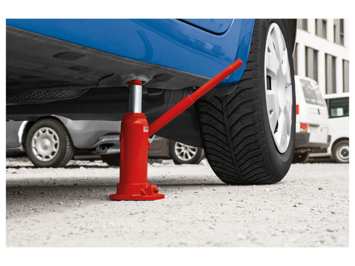 Bild 3 von ULTIMATE SPEED® Hydraulischer Wagenheber mit zwei Untestellböcken