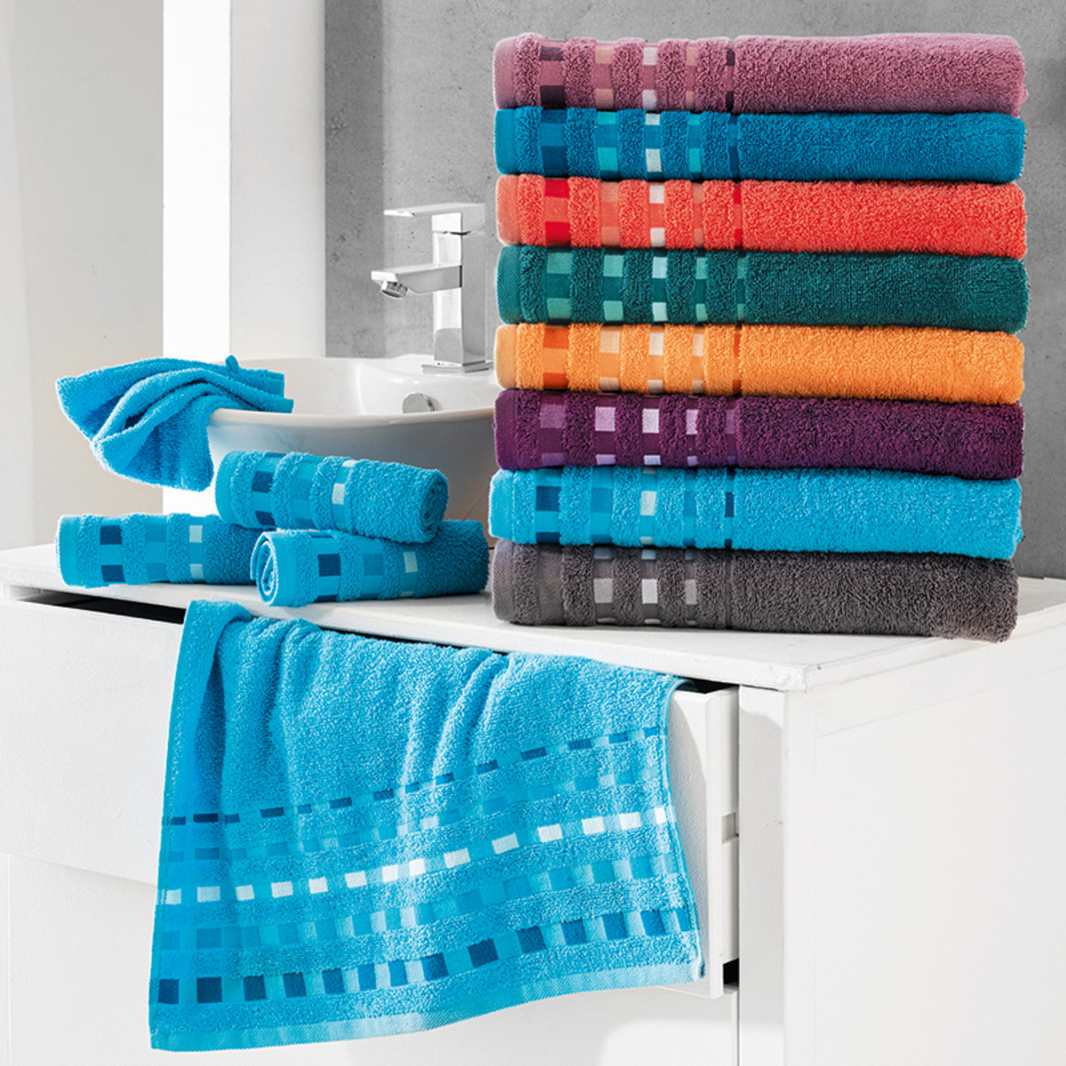 Bild 1 von Sensino XL-Duschtuch "Korfu"