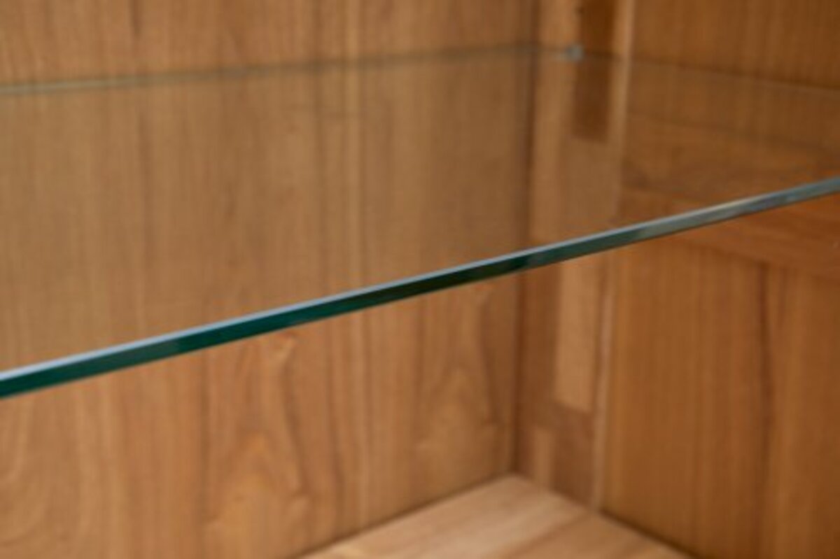 Bild 3 von Vitrine OLDE 2 Türen + 2 Glastüren Eiche