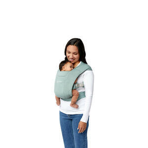 Ergo Baby Babytrage Embrace, Jadegrün, Textil, 17.4x12.4x26.5 cm, unisex, AGR-geprüft, Bauchtragefunktion, Schultergurte über Kreuz tragbar, Kindersitze, Babytragen
