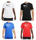 Bild 1 von NIKE Swoosh Fußball Soccer Tee Herren Sport-Shirt Freizeit-Shirt mit großem Front-Print T-Shirt DH3890-101 Weiß, Schwarz, Blau, Rot