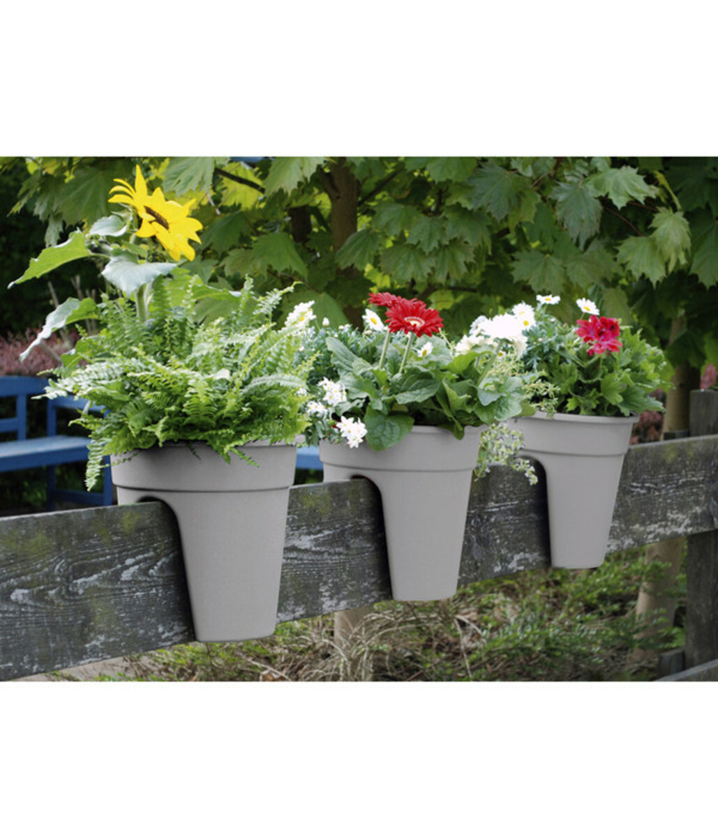 Bild 1 von KHW Kunststoff-Geländertopf, 3-teilig, Ø 27 x 27,5 cm