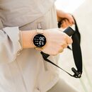 Bild 2 von XCOAST SIONA 2 Damen Smartwatch (4,2 cm/1,3 Zoll, iOS & Android) Rosegold (hell), Fitness Tracker, 3-tlg., neueste Generation, Wasserdicht, Ultra flach, Puls, Blutdruck, brillante Farben