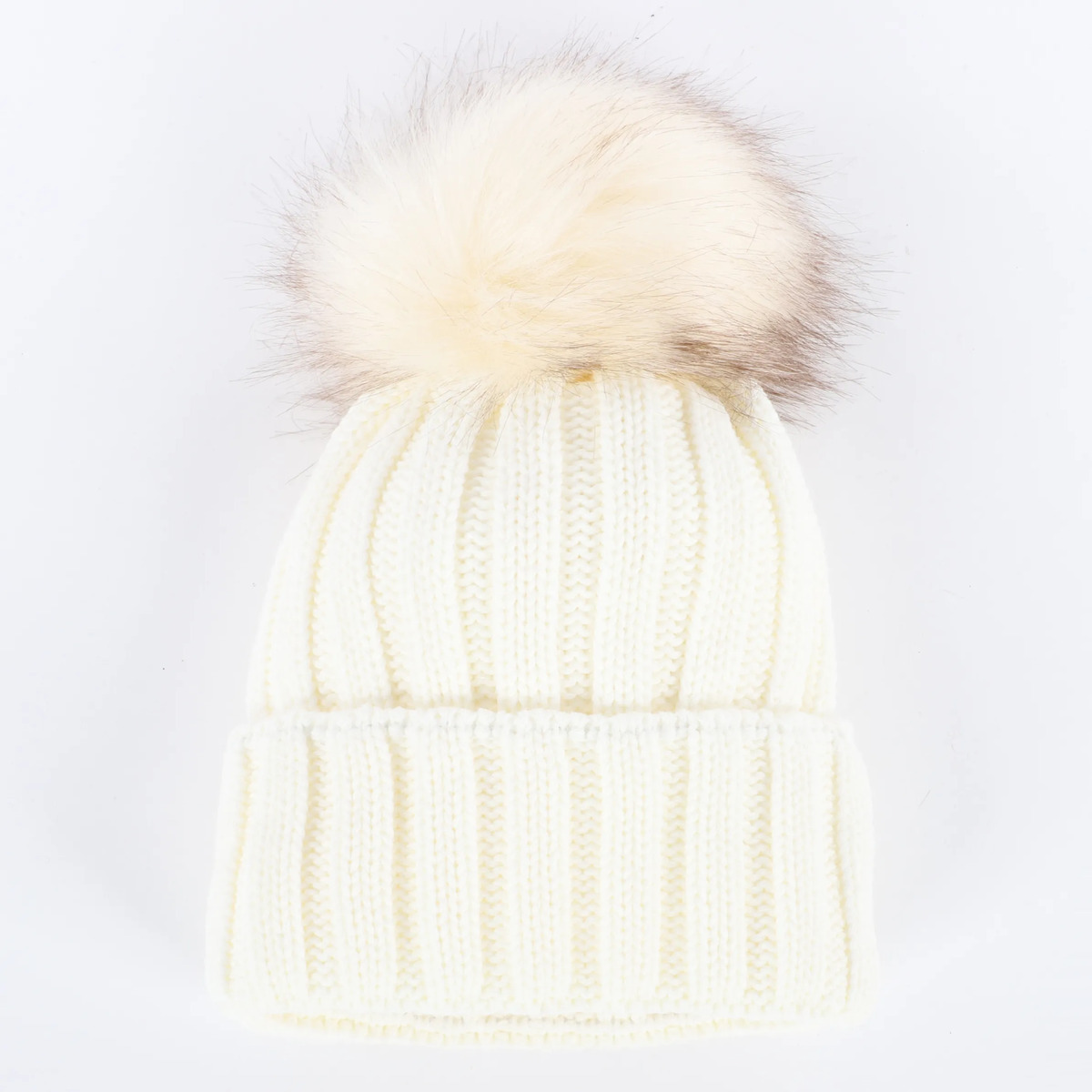 Bild 1 von Damen Strickmütze mit Bommel
                 
                                                        Weiß