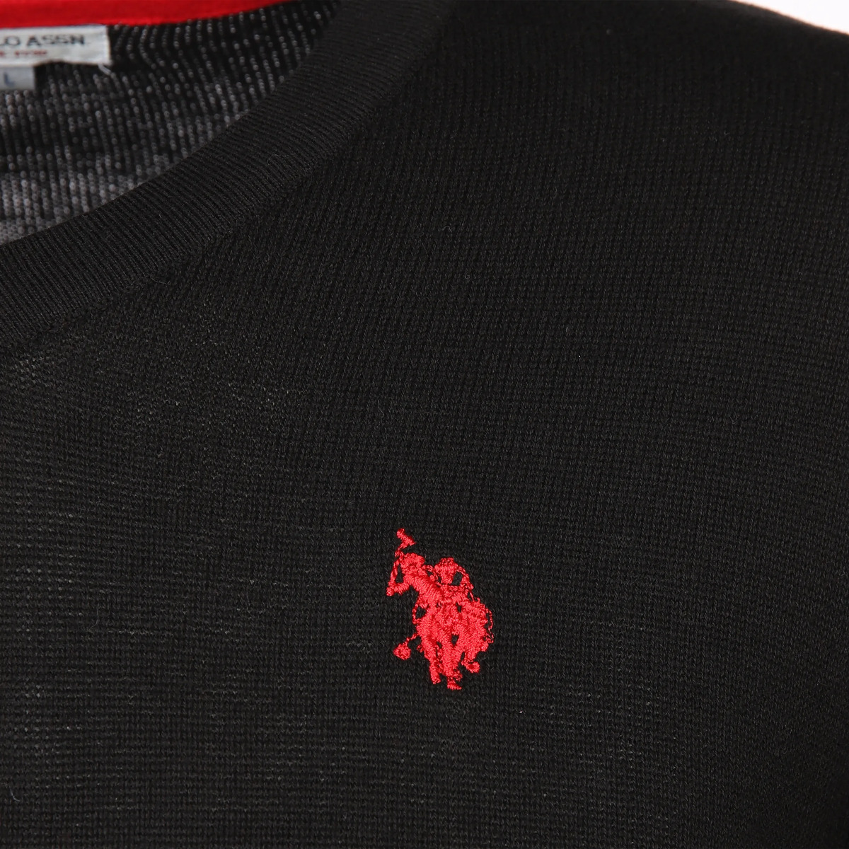 Bild 3 von Herren Feinstrickpullover mit V-Ausschnitt
                 
                                                        Schwarz