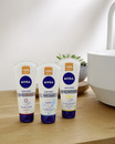 Bild 3 von NIVEA Hand Creme 3in1 Repair