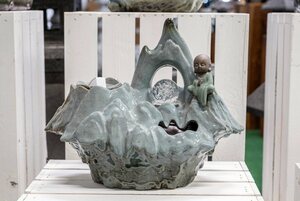 IDYL Zimmerbrunnen »IDYL Zimmerbrunnen aus Keramik mit Buddha-Figur«