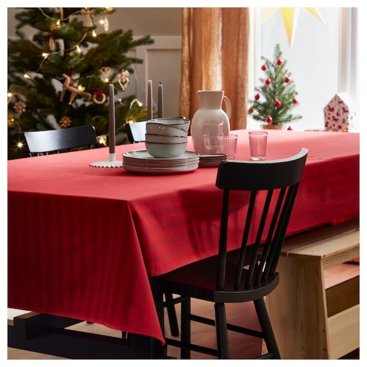 Bild 2 von VINTERFINT  Tischdecke, Streifen rot 145x320 cm