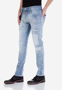 Cipo & Baxx Slim-fit-Jeans mit Aufnäher
