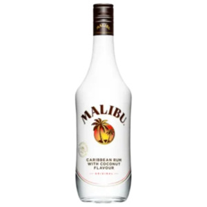 Malibu Kokoslikör mit weißem Rum, Amarula Likör oder