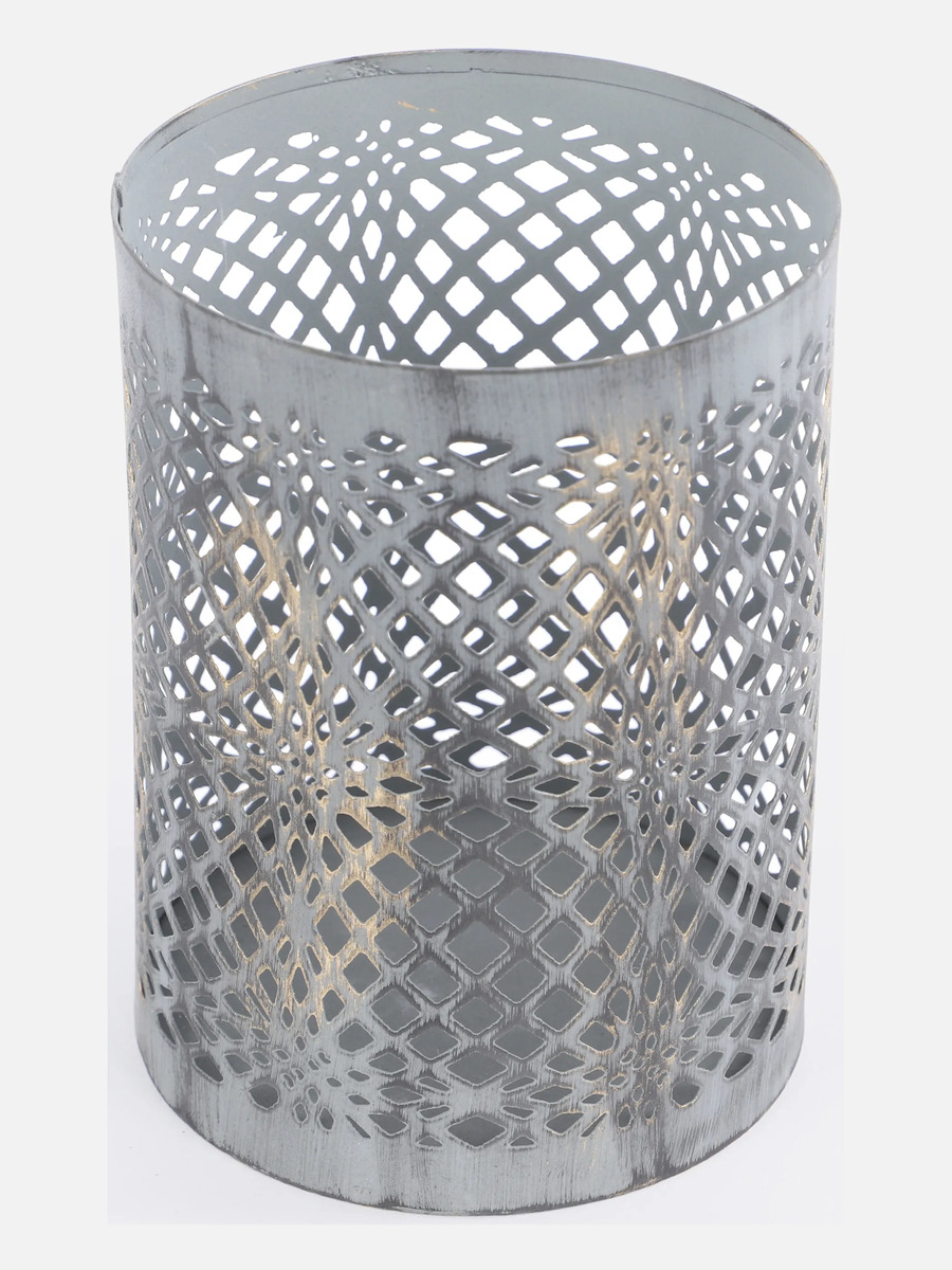 Bild 1 von Windlicht aus Metall
                 
                                                        Grau