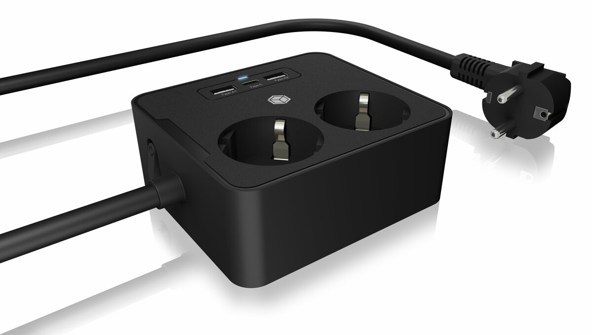 Bild 2 von IB-MPS2220B-CH, Doppelsteckdose mit Ein/Ausschalter, 2x USB Type-A (5V 2.4A p. Port) 1x USB Type-C (