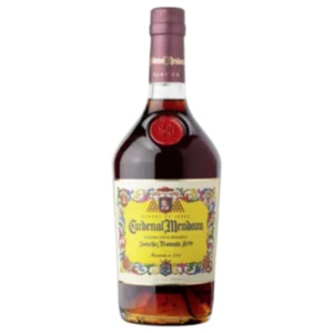Cardenal Mendoza Brandy Gran Reserva,
Matusalem Gran Reserve Rum 15 Jahre oder Botucal Mantuano Rum