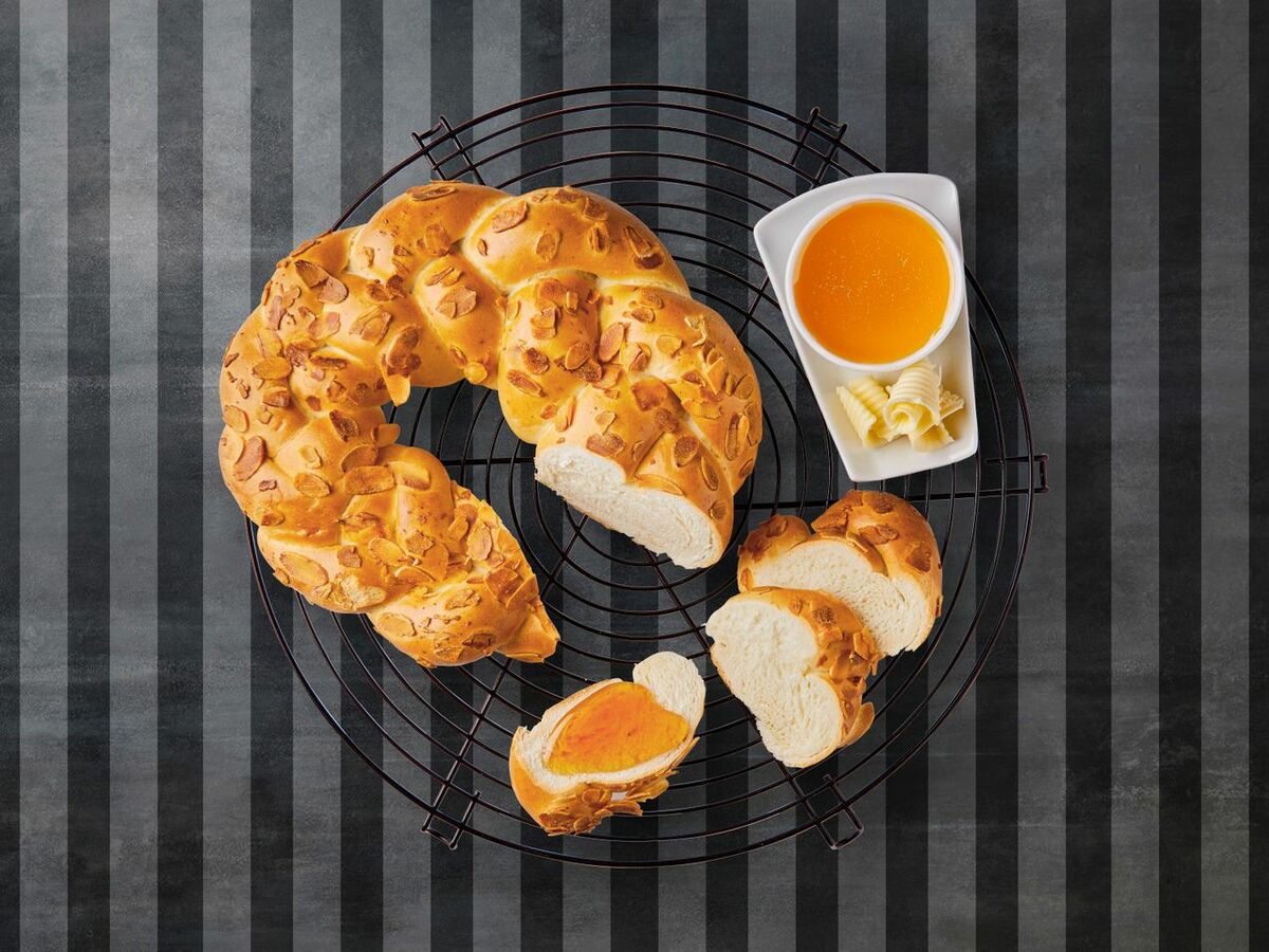 Bild 1 von Festtagskranz mit Mandeln, 
         280 g