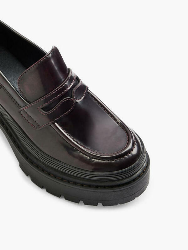 Bild 2 von Esprit Trotteurs