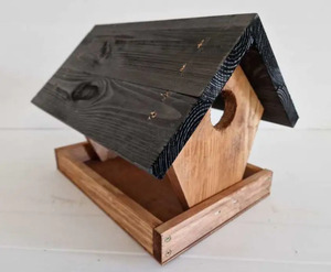 Vogelhaus Leon aus Birkenholz braun