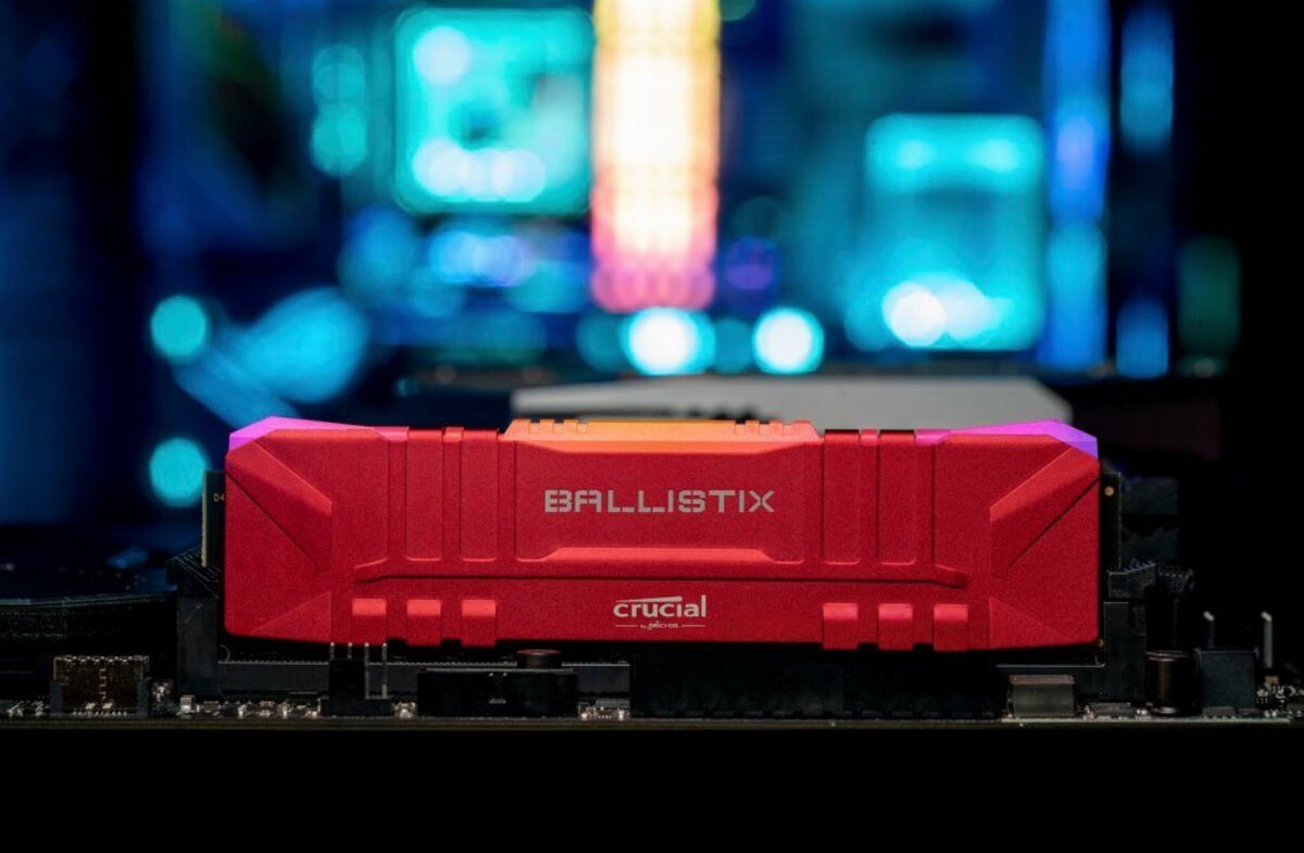 Bild 1 von Crucial DDR4 32GB KIT 2x16GB PC 3000 Crucial Ballistix BL2K16G30C15U4R red Arbeitsspeicher