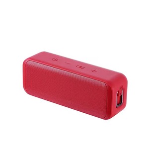 Aukey SK-A2RED, rote Farbe, tragbarer Bluetooth Lautsprecher, kabelloser Lautsprecher mit kraftvollem Stereo Sound und tiefem Bass, TWS Pairing Unterstützung, IP67 Wasser und Staubschutzklasse für
