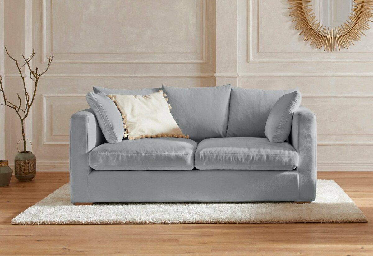 Bild 1 von Guido Maria Kretschmer Home&Living 2-Sitzer Pantin, extra weich und kuschelig, Füllung mit Federn und Daunen, Silberfarben