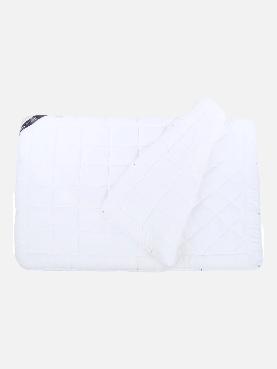 Bild 2 von 4 Jahreszeiten Einziehdecke 135x200cm
                 
                                                        Weiß