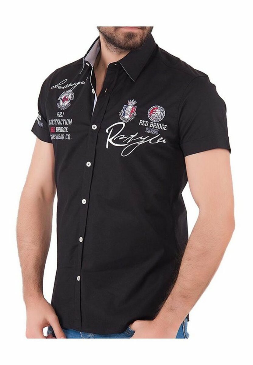 Bild 1 von RedBridge Kurzarmhemd Irvine im Slim Fit-Schnitt mit Stickerei