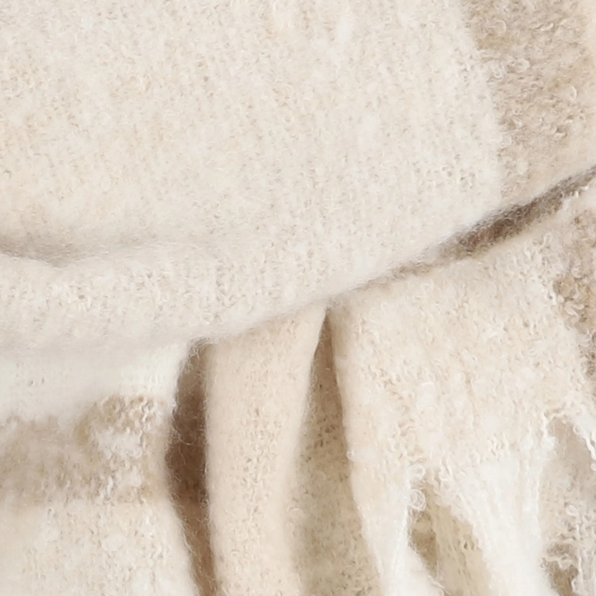 Bild 2 von Damen Schal mit Fransen
                 
                                                        Weiß