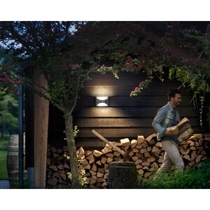 Philips myGarden LED-Außen-Wandleuchte mit Bewegungsmelder Herb EEK: A-A++