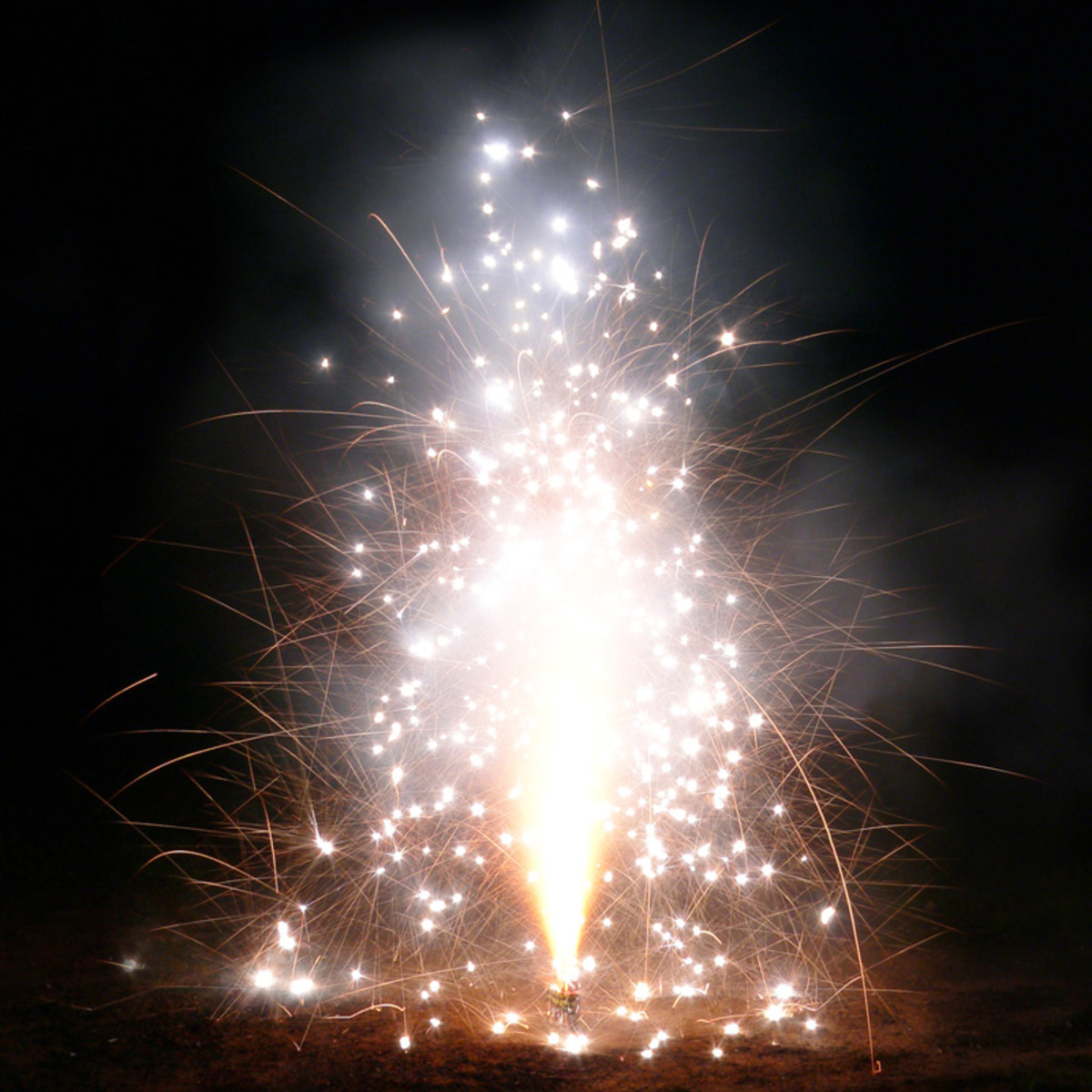 Bild 2 von Nico Feuerwerk/Powertec Unicor's Heart