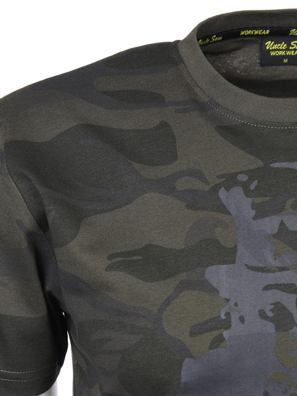 Bild 3 von Herren T-Shirt mit Frontprint
                 
                                                        Grün