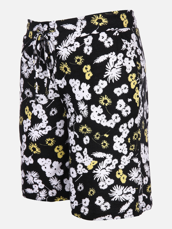 Bild 3 von Damen Sweatshorts mit Alloverprint
                 
                                                        Schwarz