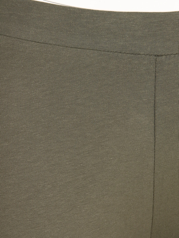 Bild 3 von Damen Capri Leggings
                 
                                                        Grün