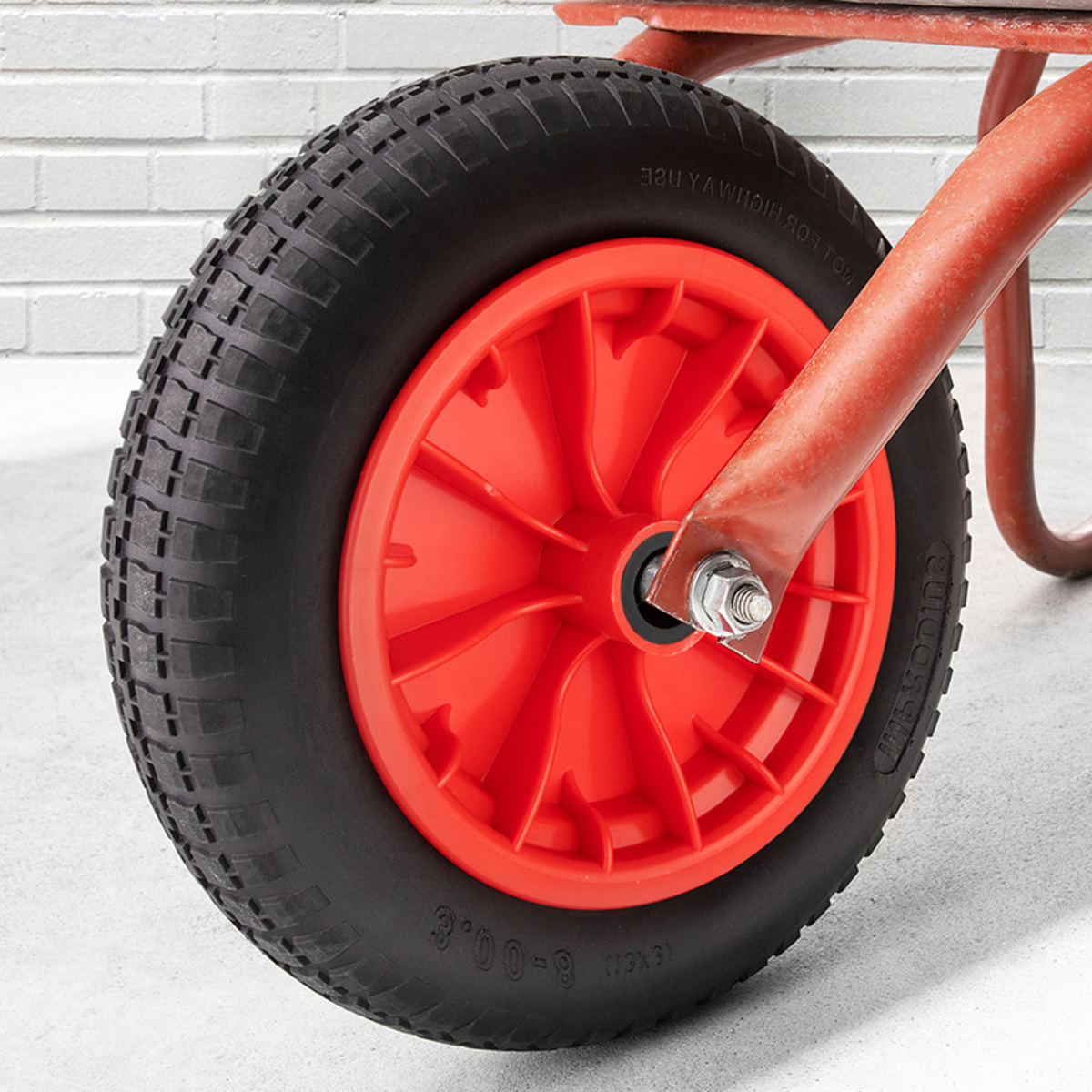 Bild 1 von Kraft Werkzeuge Schubkarrenrad