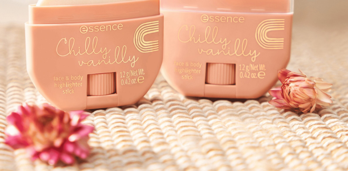 Bild 3 von essence Chilly Vanilly Face & Body Highlighter Stick 01 Glow With The Flow!