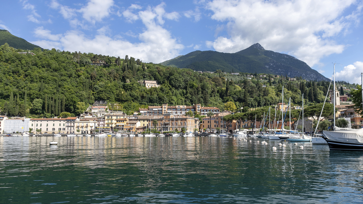 Italien Gardasee ToscolanoMaderno 4* Regina del Garda Suite von