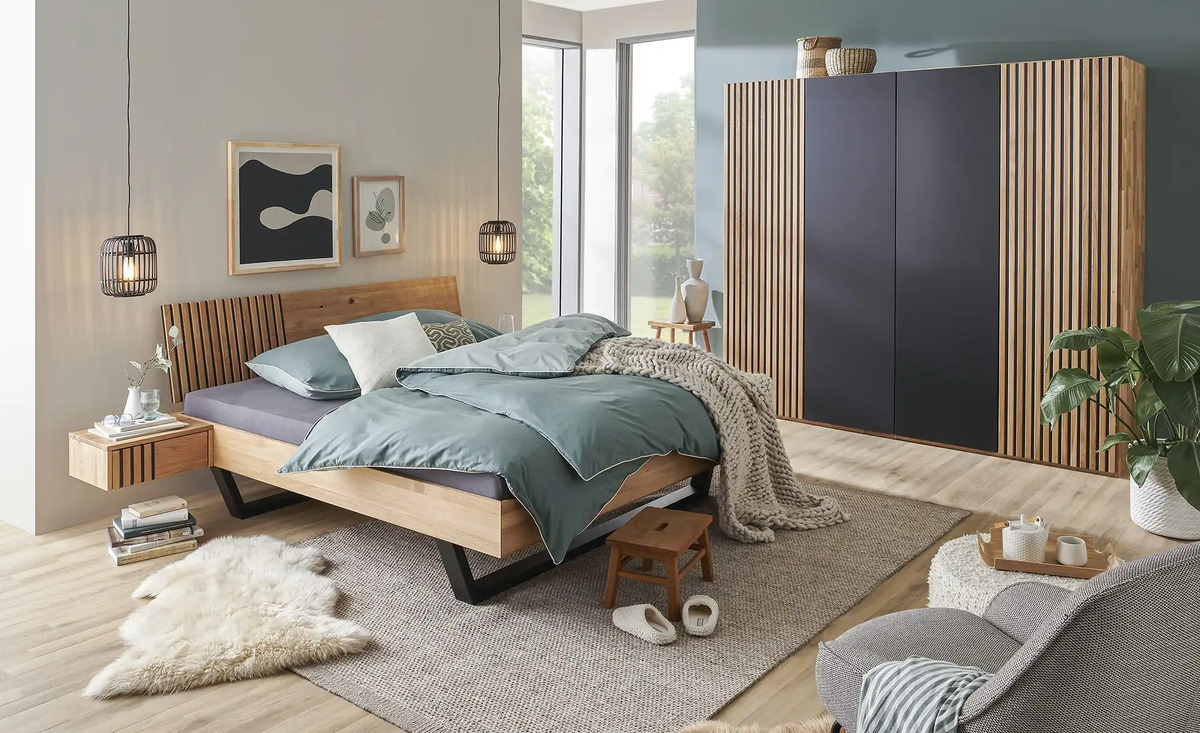 Bild 1 von Woodford Drehtürenschrank Manhattan