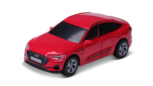Maisto Tech - Audi E-tron (Bluetooth 5.0) (2,4 GHz) USB