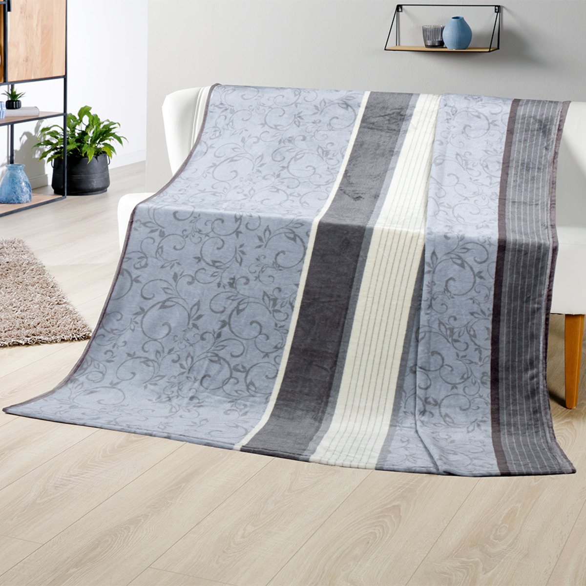 Bild 1 von BELLA CASA Kuscheldecke "Soft Touch" bedruckt ca. 130 x 170 cm