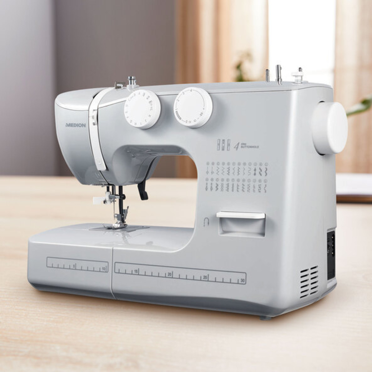 Medion FreiarmNähmaschine (Md10689) im ALDI ansehen!